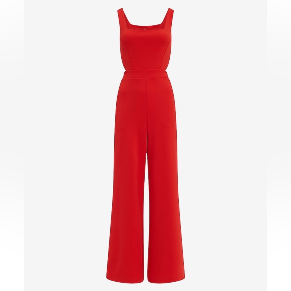 NWT - Square neck cut out jumpsuit with pockets ❤️